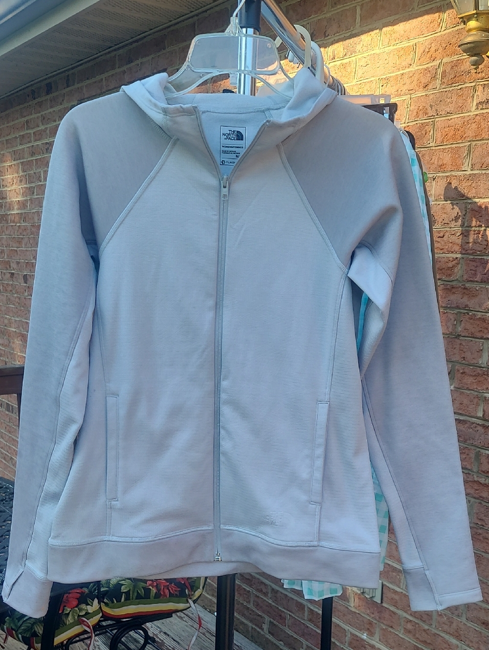 The North Face Women's Light Gray Full-Zip Hoodie Jacket Sz Med. Flashdry